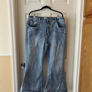 Blakeley Women's Blue Flared Jeans